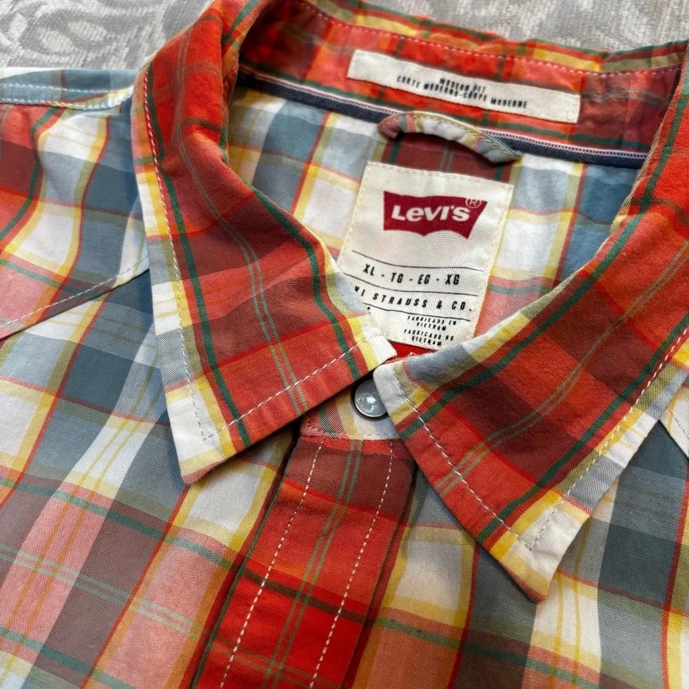 Levi's Pearl Snap Shirt Plaid Cotton Long Sleeve (C20)‎